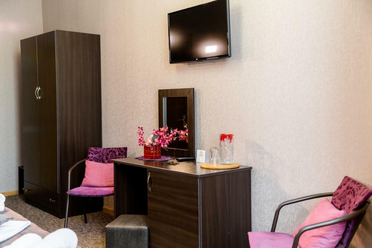 Hotel Makona Tbiliszi Kültér fotó